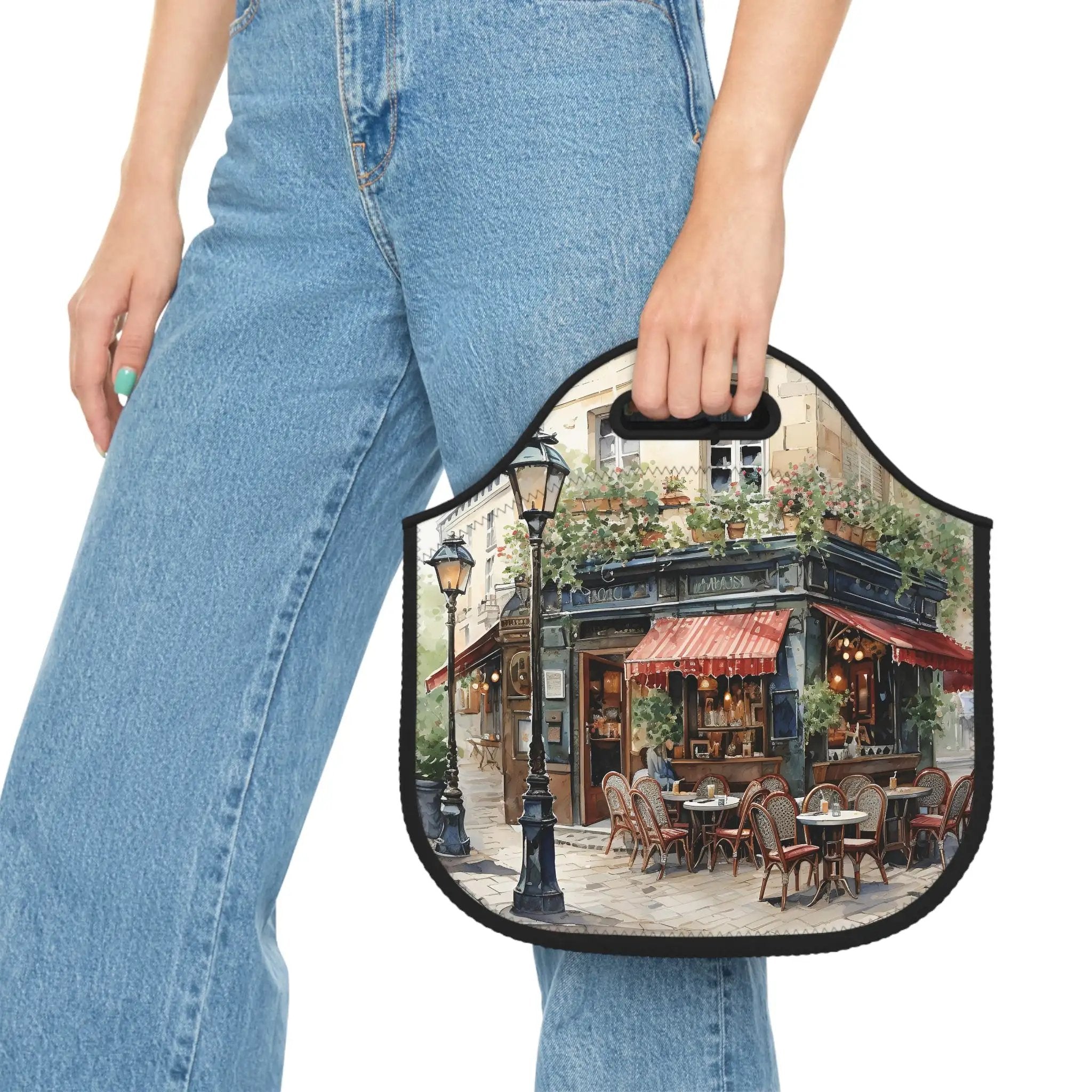 Insulated lunch bag | a picture of a woman holding a purse